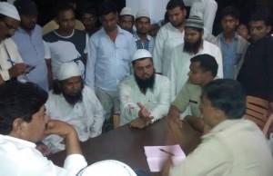 Farrukh Khan filing a complaint at the Kandhla police station: Photo courtesy scroll.in