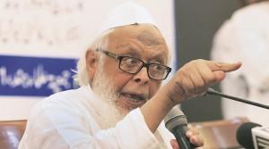 Maulana Syed Arshad Madani, President Jamiat Ulema-I-Hind during Press Confrence . in New Delhi .on Wednasday - Express Photo By Amit Mehra 09 March 2016